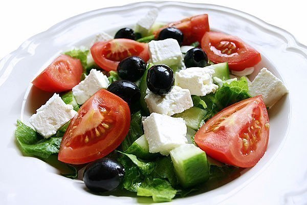 Греческий салат. Вкусно, легко, полезно